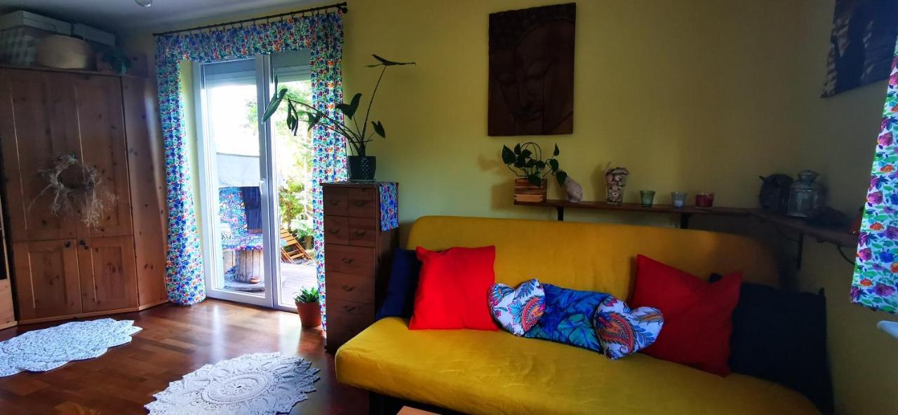 Przytulna Kawalerka Z Ogrodem Apartment Gdansk Luaran gambar
